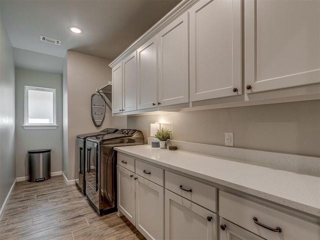 6009 Allen Scott Lane, Edmond, OK 73034