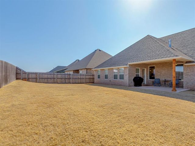 6009 Allen Scott Lane, Edmond, OK 73034