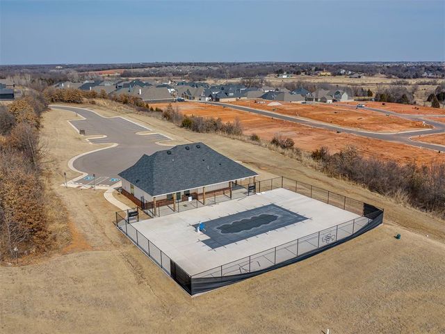 6009 Allen Scott Lane, Edmond, OK 73034