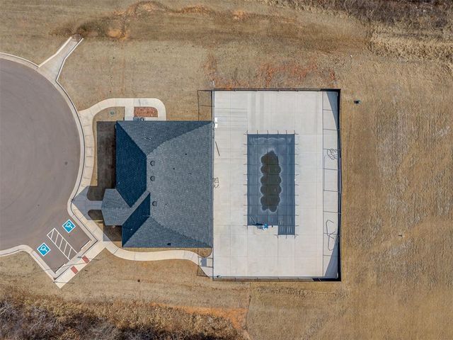 6009 Allen Scott Lane, Edmond, OK 73034