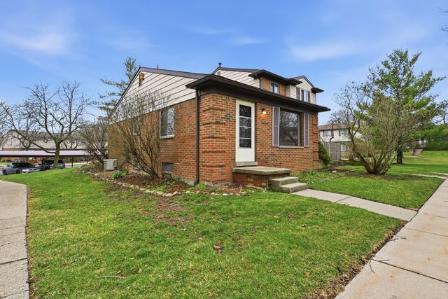 119 Sheffield, Saline, MI 48176