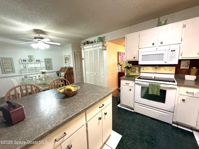 2313 Manor Drive NE, Palm Bay, FL 32905