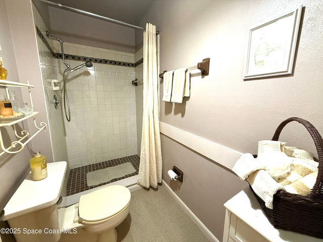 2313 Manor Drive NE, Palm Bay, FL 32905