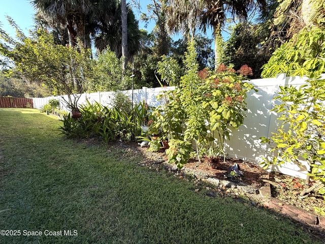 2313 Manor Drive NE, Palm Bay, FL 32905