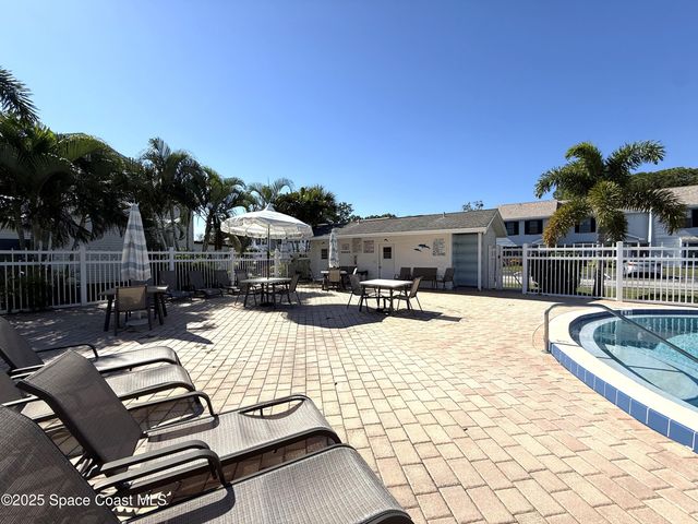 2313 Manor Drive NE, Palm Bay, FL 32905
