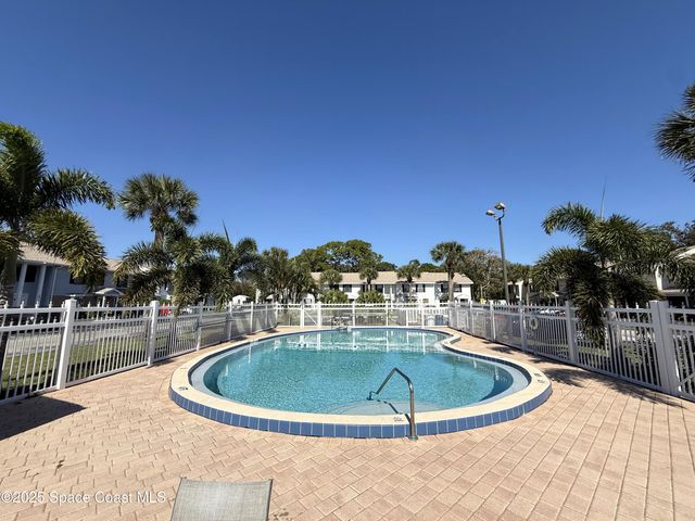 2313 Manor Drive NE, Palm Bay, FL 32905