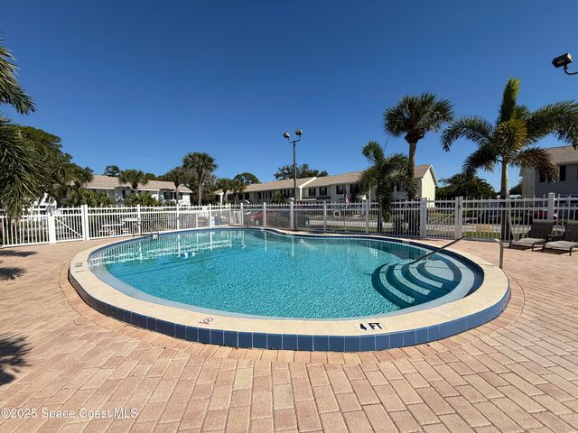 2313 Manor Drive NE, Palm Bay, FL 32905