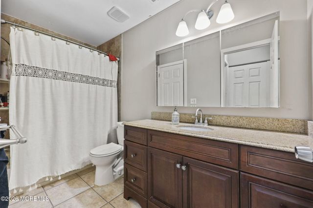 306 Tiger Lilly Court, Jackson, NJ 08527