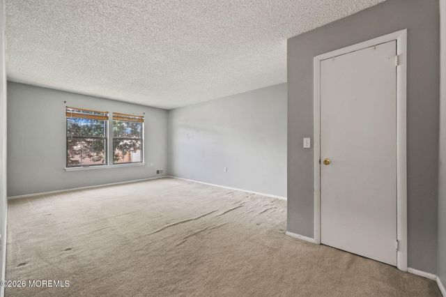 306 Tiger Lilly Court, Jackson, NJ 08527