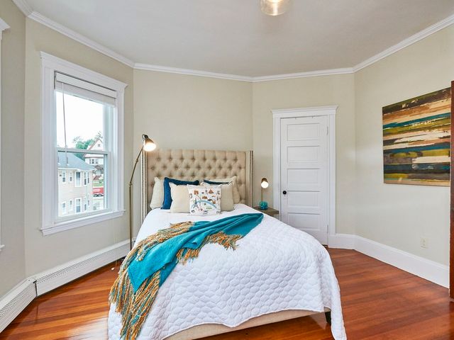 12 White Ave 3, Brookline, MA 02467