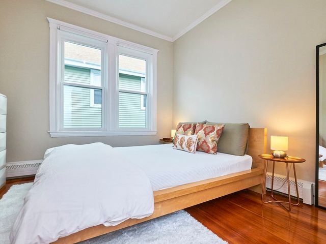 12 White Ave 3, Brookline, MA 02467