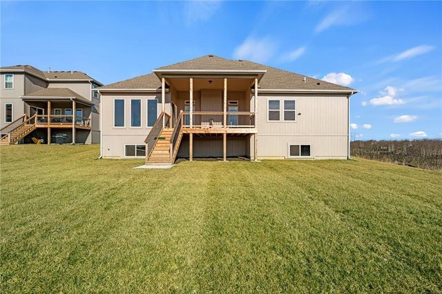 7009 NE 102nd Court, Kansas City, MO 64156