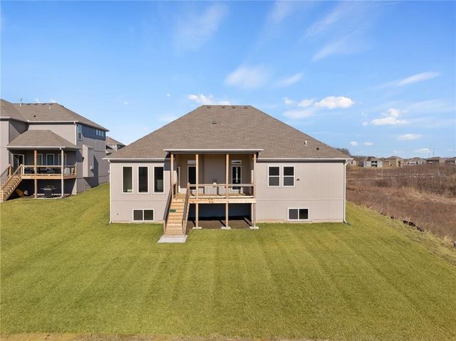 7009 NE 102nd Court, Kansas City, MO 64156