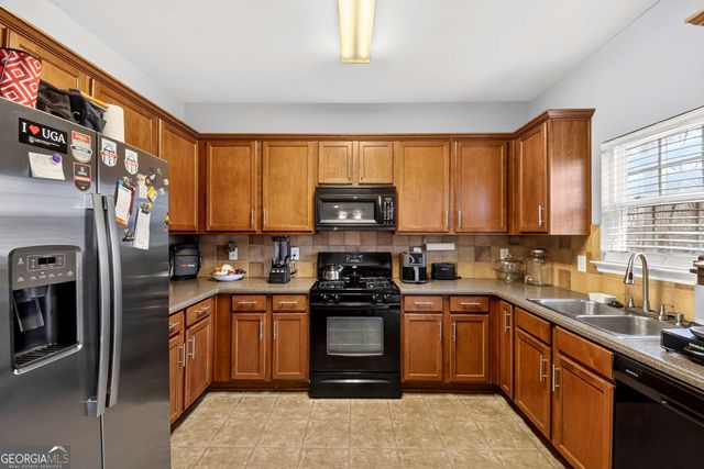 5224 Carrington Park Drive, Powder Springs, GA 30127