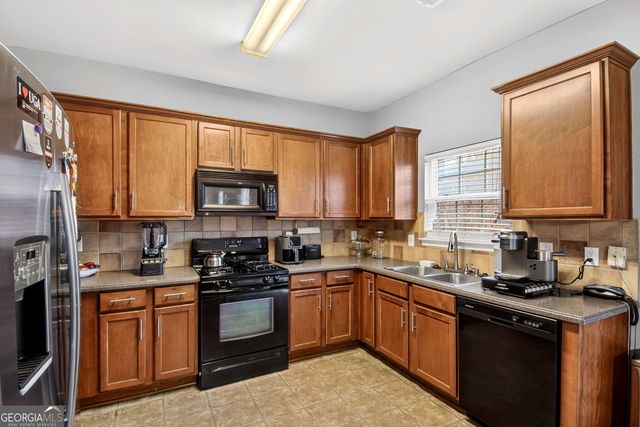 5224 Carrington Park Drive, Powder Springs, GA 30127