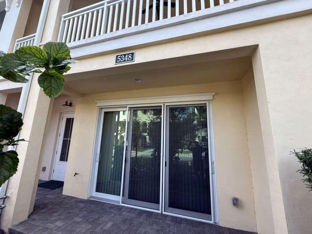 5348 Sagan Lane, Palm Beach Gardens, FL 33418