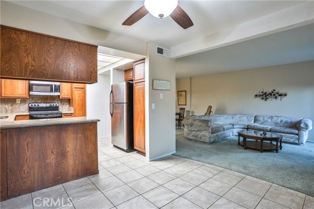 672 Greendale Lane, Pomona, CA 91767