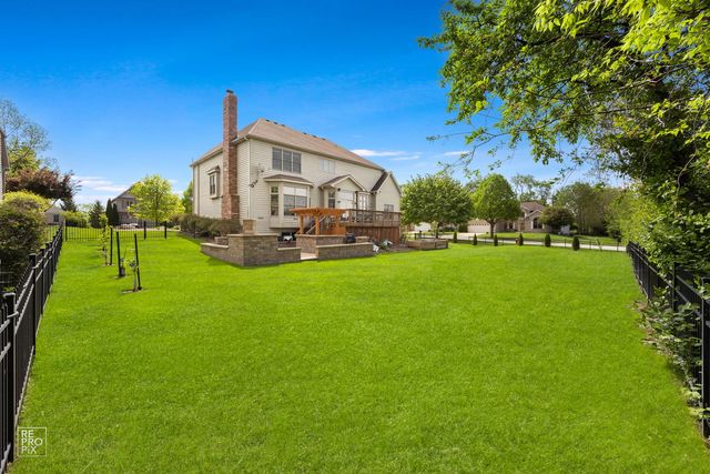 600 Willow Street, Sugar Grove, IL 60554