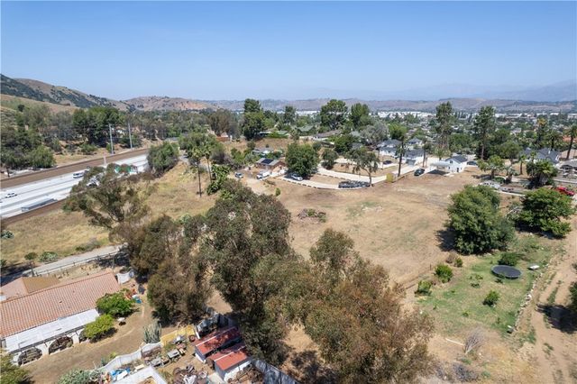 1390 Prospect, Pomona, CA 91766