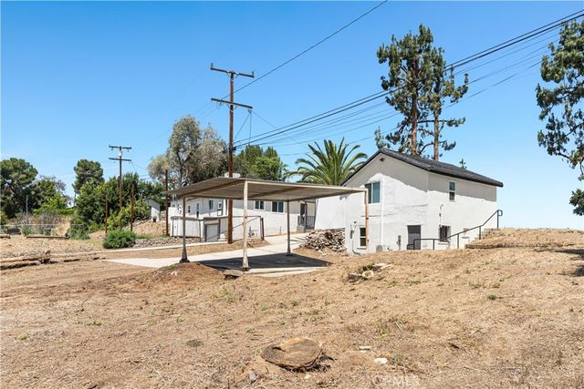1390 Prospect, Pomona, CA 91766