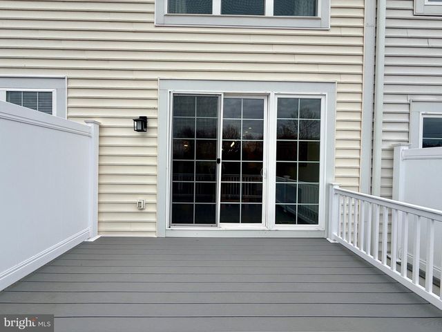 48 HUNTERS LN, Glen Mills, PA 19342