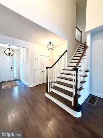 48 HUNTERS LN, Glen Mills, PA 19342