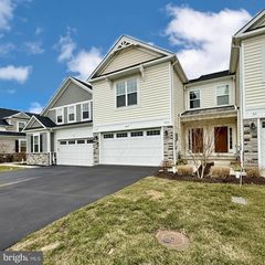 48 HUNTERS LN, Glen Mills, PA 19342