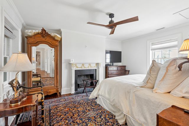 25 East Battery Street, Charleston, SC 29401