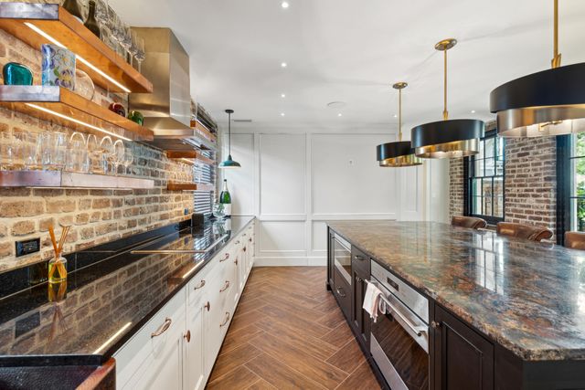 25 East Battery Street, Charleston, SC 29401