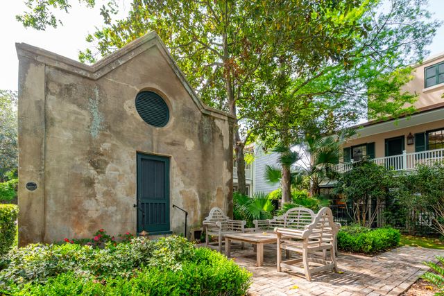 25 East Battery Street, Charleston, SC 29401