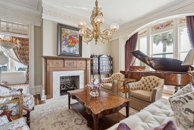 25 East Battery Street, Charleston, SC 29401