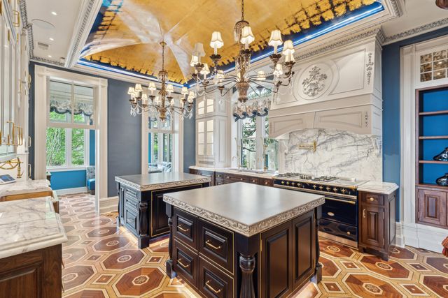 25 East Battery Street, Charleston, SC 29401