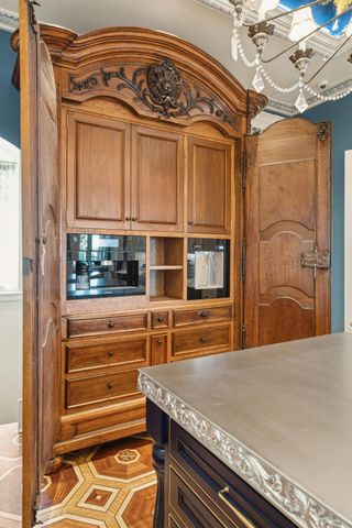 25 East Battery Street, Charleston, SC 29401