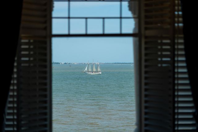 25 East Battery Street, Charleston, SC 29401