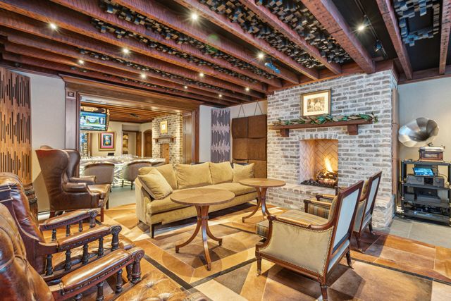 25 East Battery Street, Charleston, SC 29401