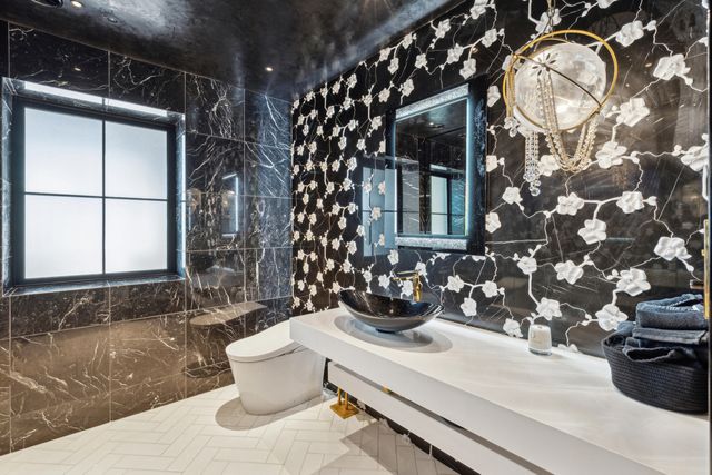 25 East Battery Street, Charleston, SC 29401