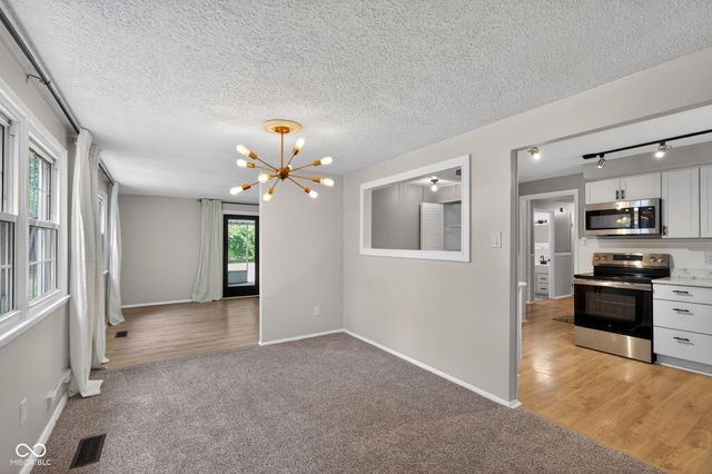 1550 W 72nd Street, Indianapolis, IN 46260