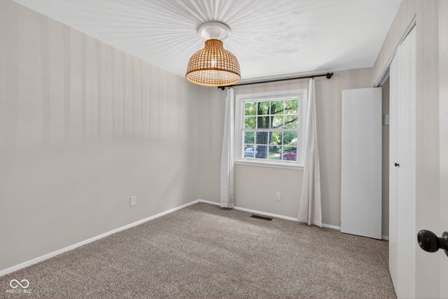 1550 W 72nd Street, Indianapolis, IN 46260