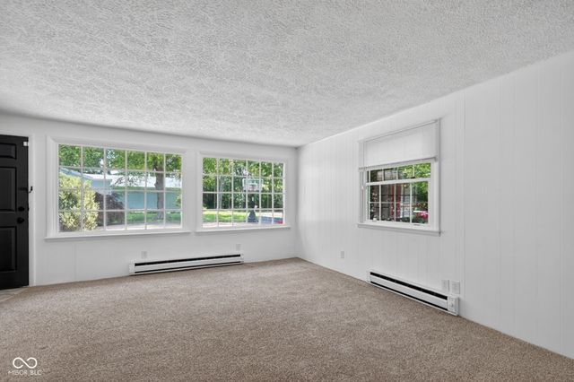 1550 W 72nd Street, Indianapolis, IN 46260
