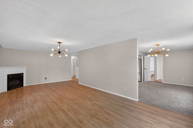 1550 W 72nd Street, Indianapolis, IN 46260