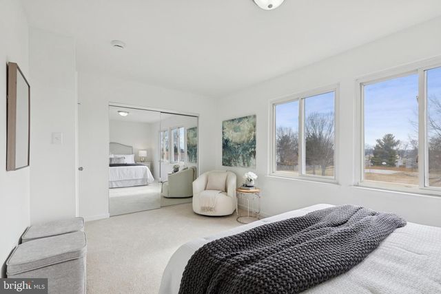 8737 INQUIRY CT, Walkersville, MD 21793