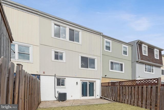 8737 INQUIRY CT, Walkersville, MD 21793