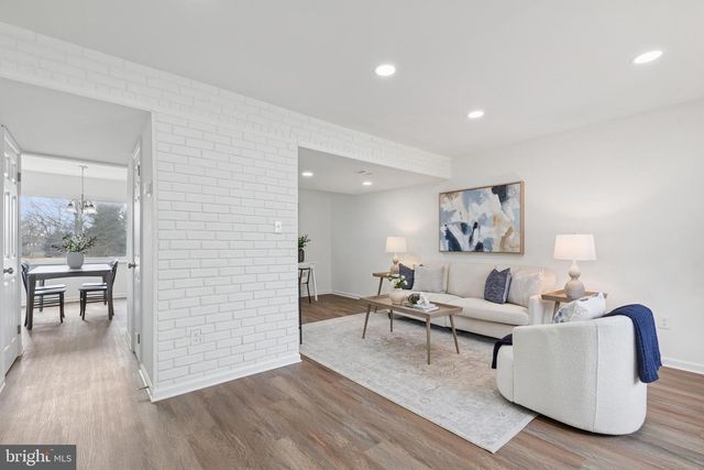 8737 INQUIRY CT, Walkersville, MD 21793