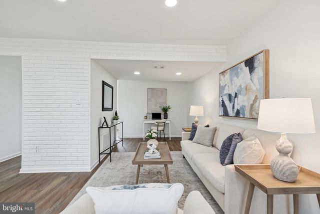 8737 INQUIRY CT, Walkersville, MD 21793