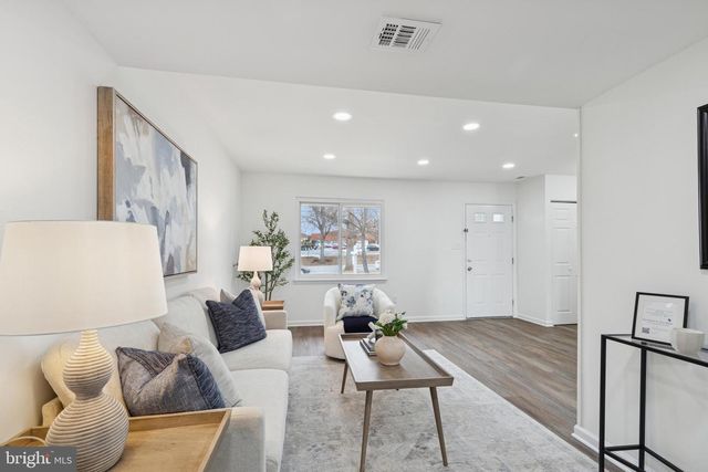 8737 INQUIRY CT, Walkersville, MD 21793