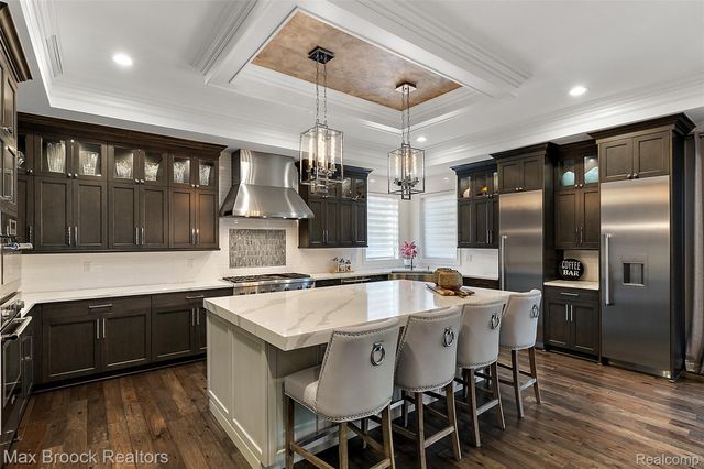 3888 Thatcher Drive, Rochester Hills, MI 48309