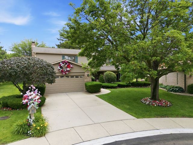 1411 W Allison Court, Arlington Heights, IL 60005