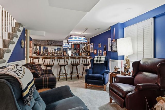 1411 W Allison Court, Arlington Heights, IL 60005