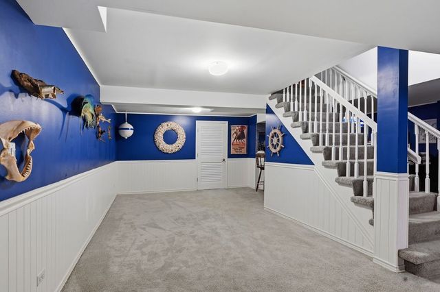 1411 W Allison Court, Arlington Heights, IL 60005