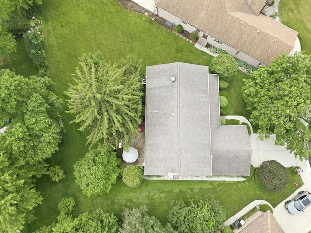 1411 W Allison Court, Arlington Heights, IL 60005